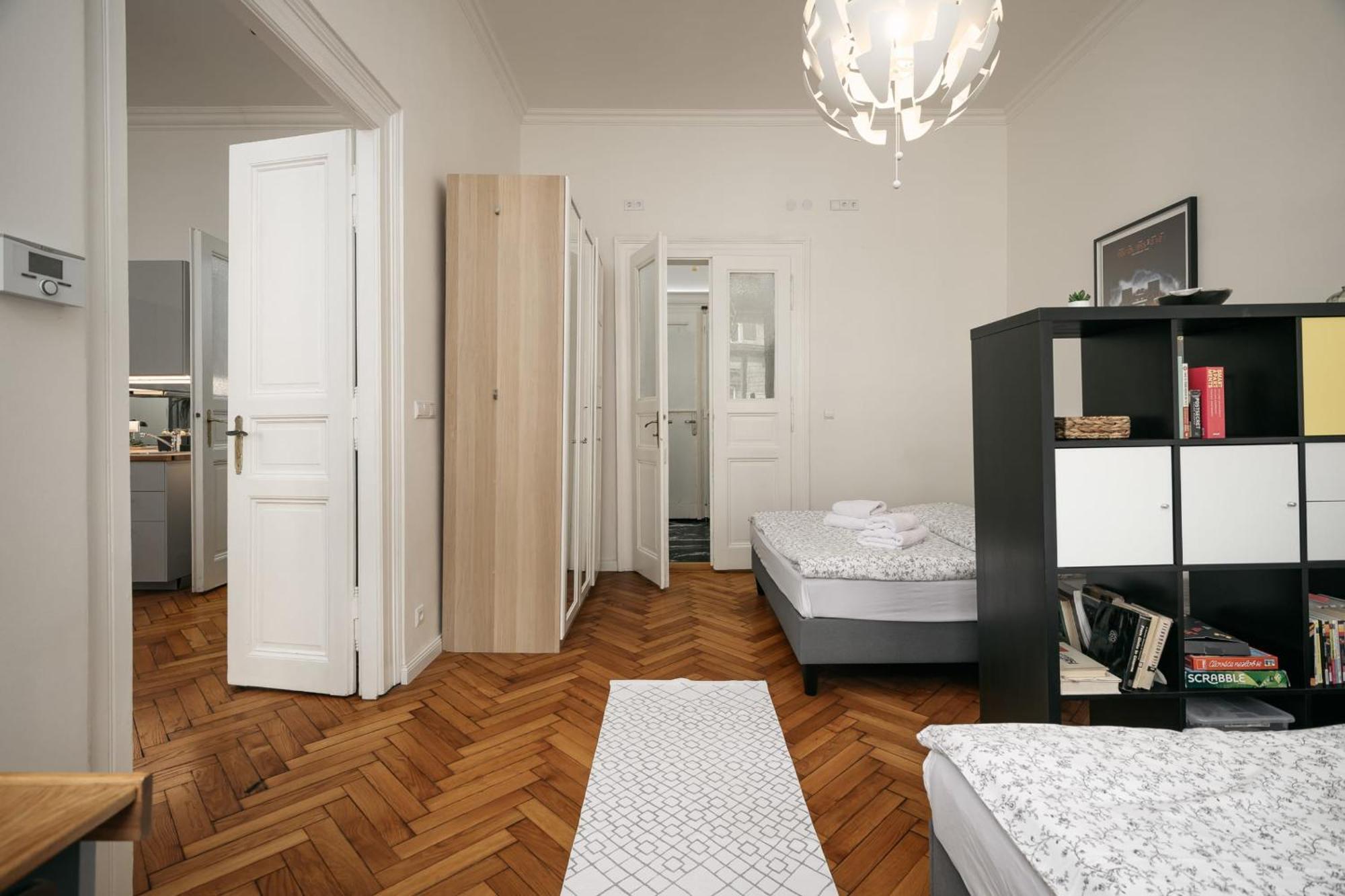 Comfortable And Cosy Apt A Few Steps From Dancing House And Naplavka Dance Praha Bagian luar foto